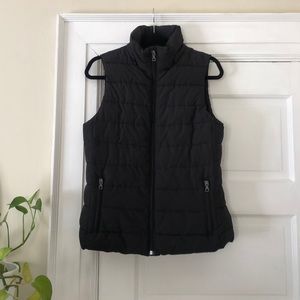 Black Puff Vest - Banana Republic